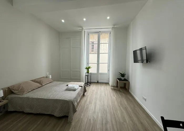 Appartement -B -T1, Centre-Ville-Le Marcadieu