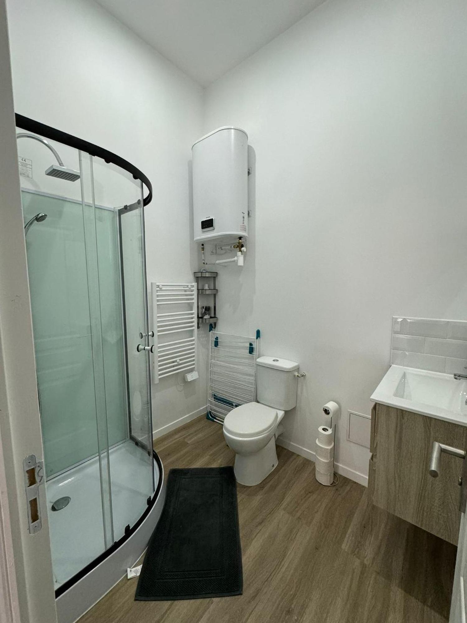 Appartement -b -t1, Centre-ville-le Marcadieu Nérac
